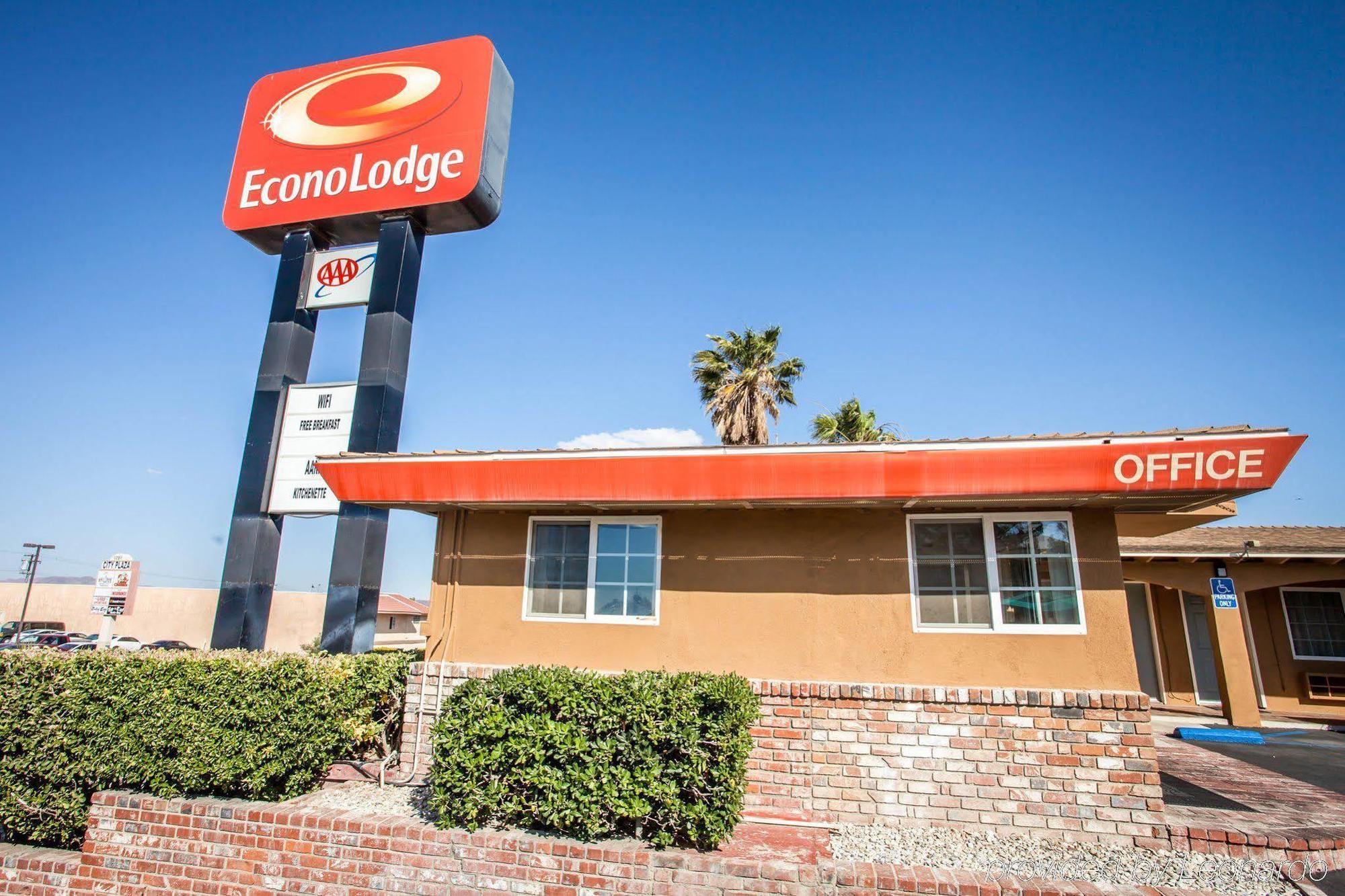 Econo Lodge On Historic Route 66 Μπάρστοου Εξωτερικό φωτογραφία